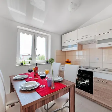 Hrvoje Apartment Vodice